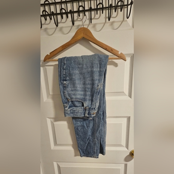 Jeans mom - Picture 1 of 4